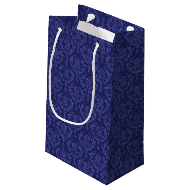 Sacola Para Presentes Pequena Papel de parede floral azul luxuoso do damasco (Verso inclinado)