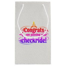 Sacola Para Presentes Pequena Parabéns por ter passado o cheque!