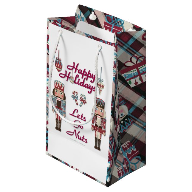 Sacola Para Presentes Pequena Saco de Presentes Holiday Nutcracker Lets Go Nuts (Frente inclinada)