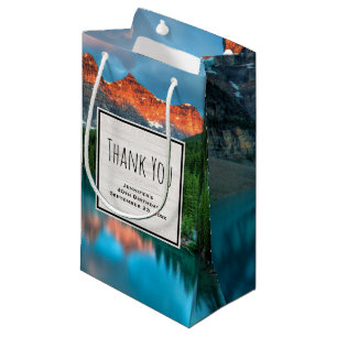 Sacola Para Presentes Pequena Scenic Mountain & Lake Photograph Obrigado