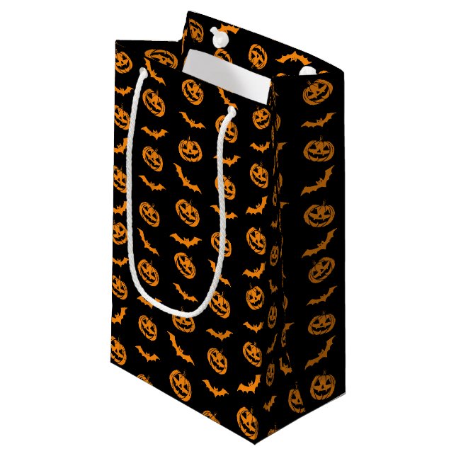 Sacola Para Presentes Pequena Truque de Pumpkin Bat ou Trate o Saco de Presente  (Frente inclinada)
