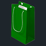 Sacola Para Presentes Pequena Verdadeiro Verde<br><div class="desc">A psicologia colorida do verde é uma cor legal que simboliza a natureza e o mundo natural. Talvez por causa das suas fortes associações com a natureza,  se pense frequentemente que o verde representa tranquilidade,  boa sorte,  saúde e ciúmes.</div>