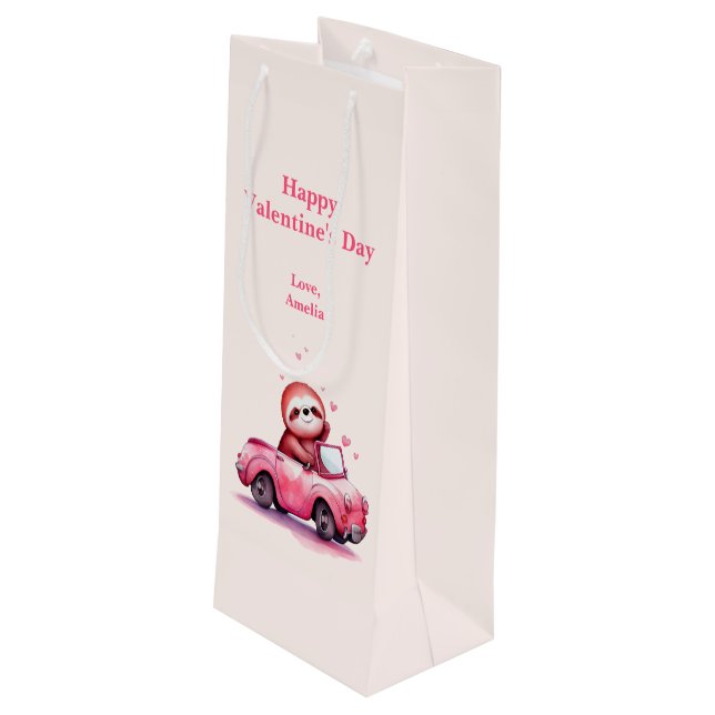 Sacola Para Vinho Cute Sloth Driving a Pink Convertible Valentine's  (Verso inclinado)