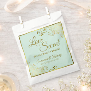 Sacolinha Amor é Dourado Lugar Doce no Casamento Verde da M