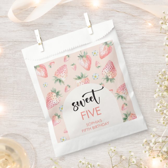 Sacolinha Aniversário de criança de morango doce (Cortado)
