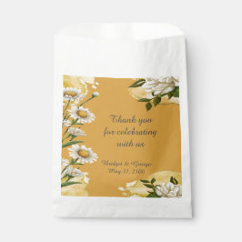 Sacolinha apricot Vintage White Margaret Flower Elegance