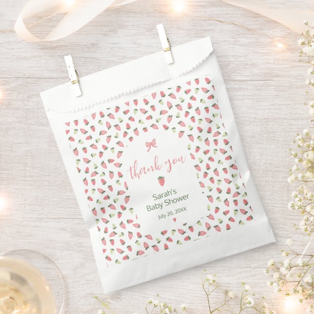 Sacolinha Berry Sweet Strawberry Baby Shower Thank You (Cortado)