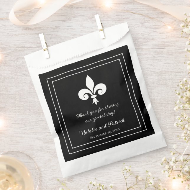 Sacolinha Bolsas Pretas Fleur de Lis (Cortado)