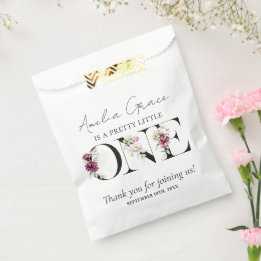 Sacolinha Bonito Blush Floral ONE Baby Girl é o primeiro ani