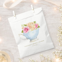 Buquê Floral em Aquarela em Xícara de Chá para Chá