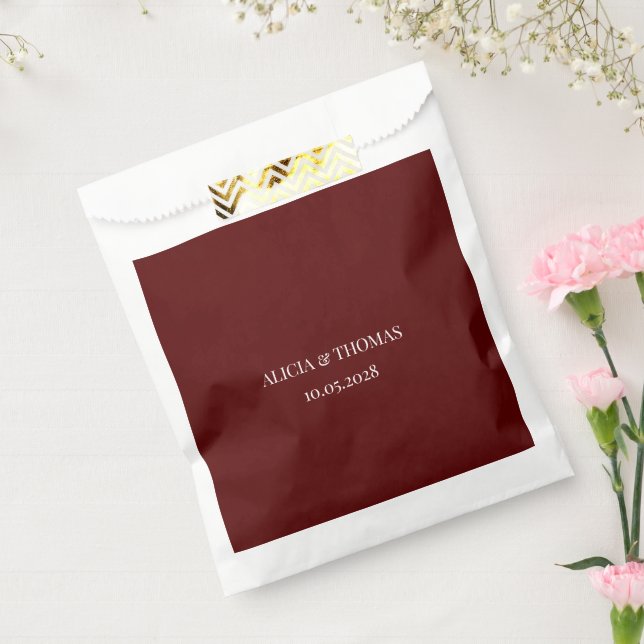 Sacolinha Burgundy Modern Initials Minimalist Wedding  (Selado)
