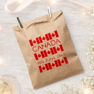 Sacolinha Canada Day Maple Leaf Canadian Flag Typoographic