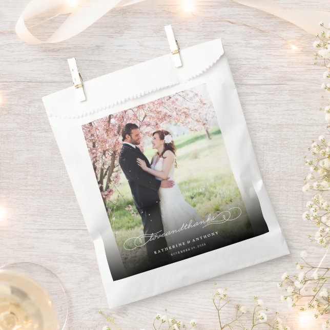 Sacolinha Casamento de Fotografias com Script de Amor e Obri (Cortado)