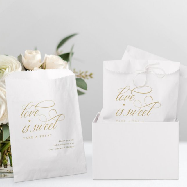 Sacolinha Casamento de Luxo com Clássica da Caligrafia Doura (Elegant Gold Calligraphy Wedding Favor Bags - Love is Sweet - Candy Buffet Favor Bags)
