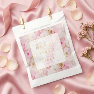 Sacolinha Casamento de mármore rosa e dourado