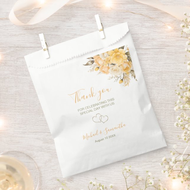 Sacolinha Casamento de Rosa de marfim e amarelo legante (Cortado)