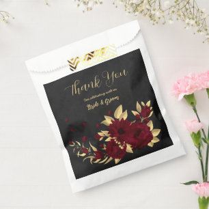 Sacolinha Casamento preto chic burgundy e dourado