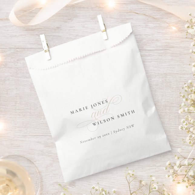 Sacolinha Casamento Preto e Branco com Script Chic Simples (Cortado)