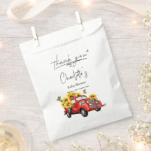 Chá de Bebê Caminhão Vermelho Antigo com Girassóis