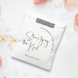 Sacolinha Chá de panela de Script Moderno Ela é Casando