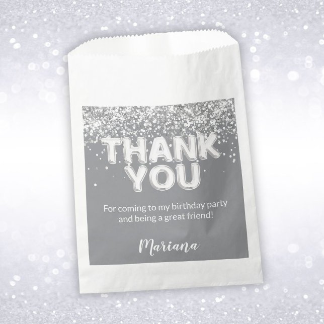 Sacolinha Cinzas e Favoritos para festas prateados (Criador carregado)