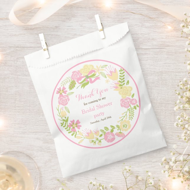 Sacolinha Coroa floral rosa e amarelo para chá de noiva (Cortado)