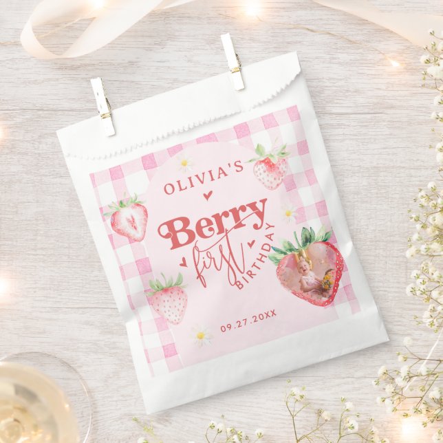 Sacolinha Cute Strawberry Daisy Berry Primeira Foto: Brithda (Cortado)