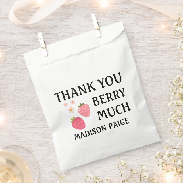 Sacolinha Cute Strawberry Pink Girls Birthday Favor Bags (Cortado)