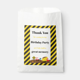 Sacolinha Dump Truck and Digger