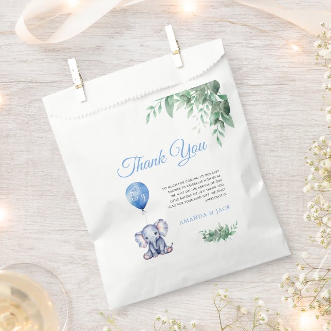 Sacolinha É um Chá de fraldas azul de um elefante (Cortado)