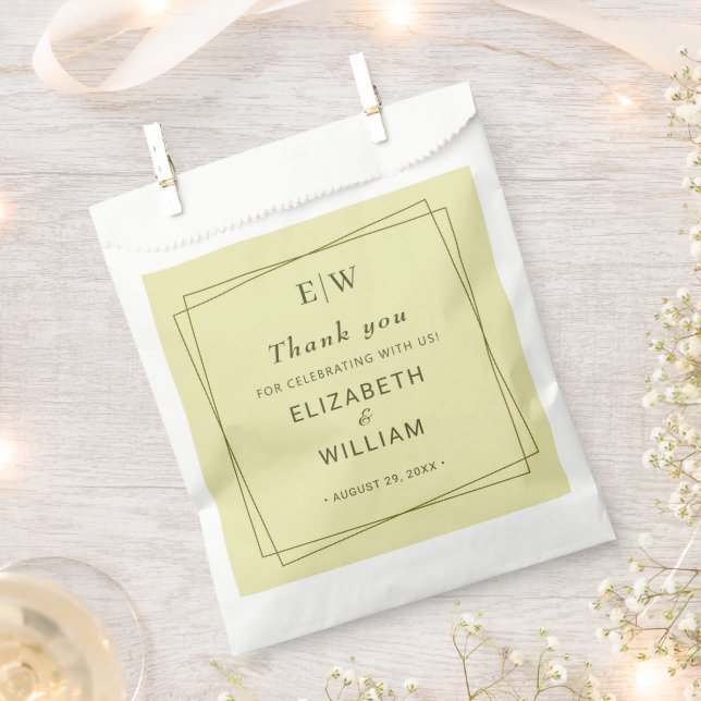 Sacolinha Elegant Frame on Celestial Yellow Monogram Wedding (Cortado)