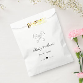 Sacolinha Elegante Arco e Coração com Design Personalizado