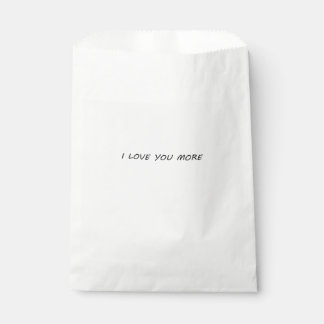 Sacolinha Eu Amo Mais Design Limpo Moderno