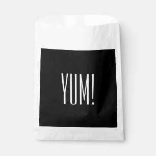 SACOLINHA FAVOR CHIC BOLSAS_"YUM!" PRETO/BRANCO