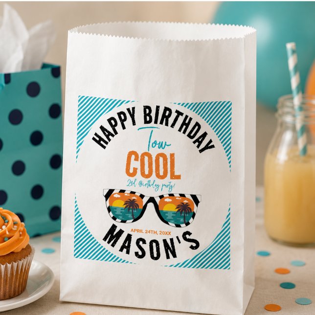 Sacolinha Festa de 2º Aniversário do Two Cool Boy (Two Cool Boy 2nd Birthday Party Favor Bag)