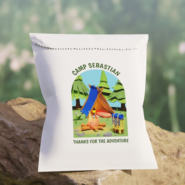 Sacolinha Festa de aniversário de Aventura de Campanha de Bo (Outdoors Bonfire Camping Adventure Birthday Party Favor Bag)