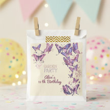 Festa de aniversário de jardim com borboletas