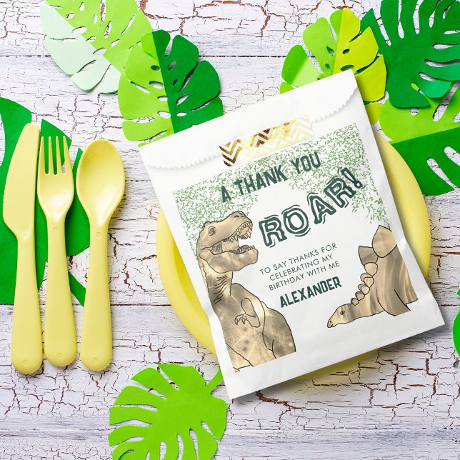 Sacolinha Festa de aniversário Do Dinossaur T-Rex Roar Obrig (Dinosaur roar jungle birthday party thank you custom favor bags with T-Rex and stegosaurus )