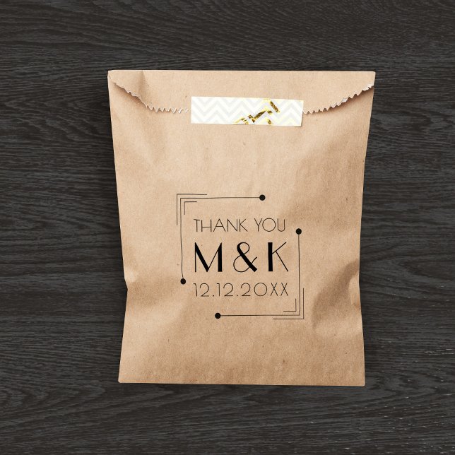 Sacolinha Gatsby Black Obrigado Kraft Paper Bag (A 1920s themed favor bag with space for your initials and wedding date)