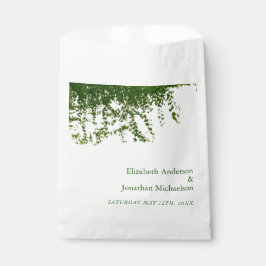 Sacolinha Hanging Ivy Greenery Wedding