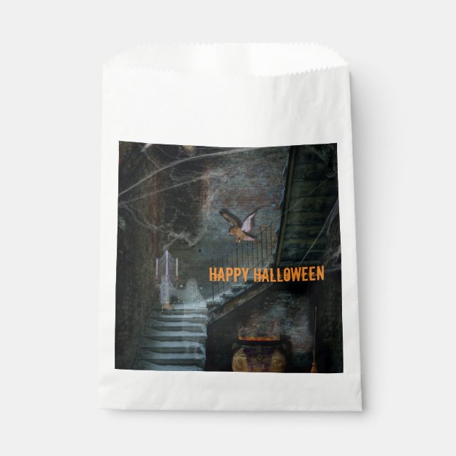Sacolinha Haunted Staircase Halloween (Frente)