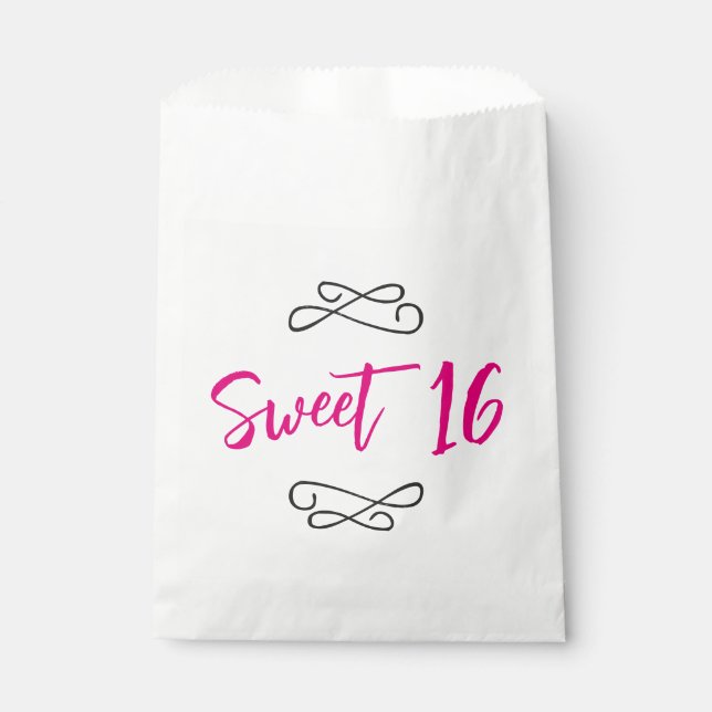 Sacolinha Hot Pink Chic Doodle Moderno Script Sweet 16 (Frente)