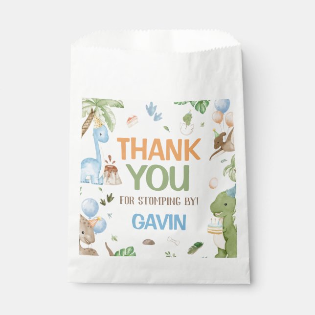 Sacolinha Jurassic Cute Dinosaur Birthday Party (Frente)