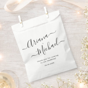 Sacolinha Menina Negra Elegante Minimalista para Casamento