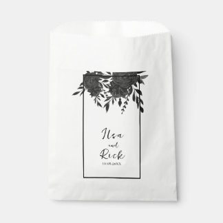 Sacolinha Midnight Bloom: Um Casamento Floral Negro
