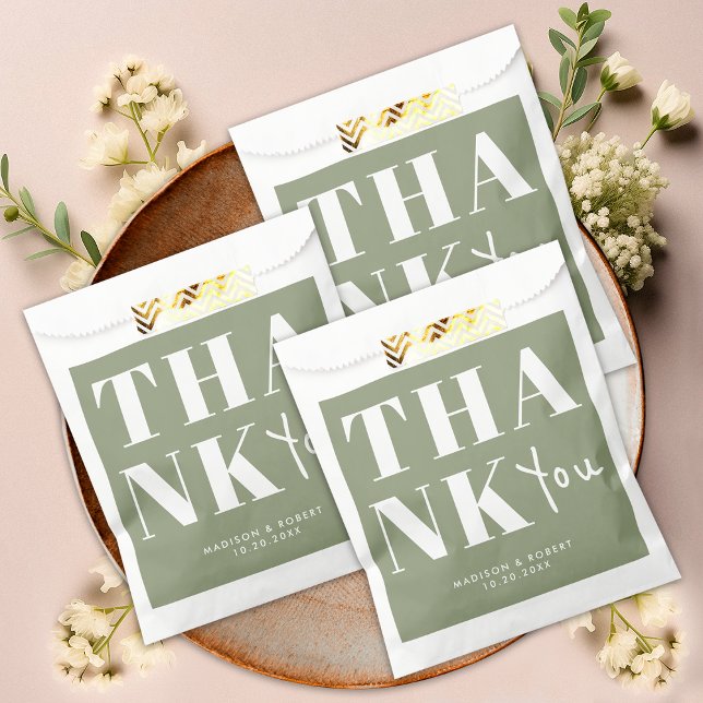 Sacolinha Moderno Sage Green Bold Obrigado Festa de casament (Criador carregado)