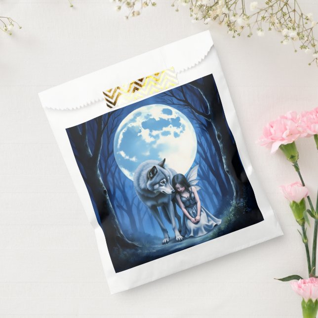 Sacolinha Moonlit Bond – The Wolf and the Gothic Fairy.   (Selado)