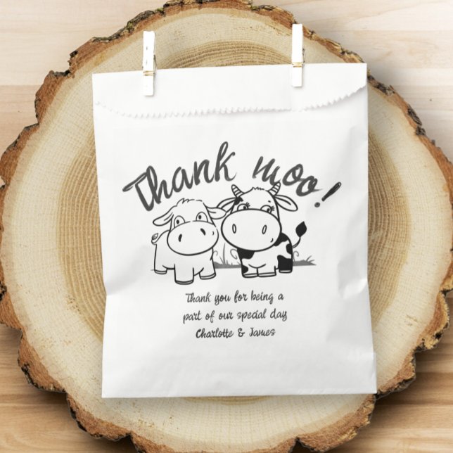 Sacolinha Obrigado Vaca O Casamento. (Thank You Cow Themed Wedding Favor Bags from Ricaso. Delightful cattle couple personalized wedding)