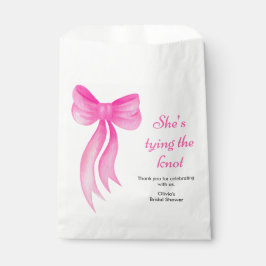 Sacolinha Pink Bow She's Tying the Knot Bridal Shower 