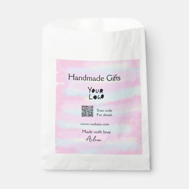 Sacolinha Presentes feitos à mão com carinho para meninas QR (Frente)